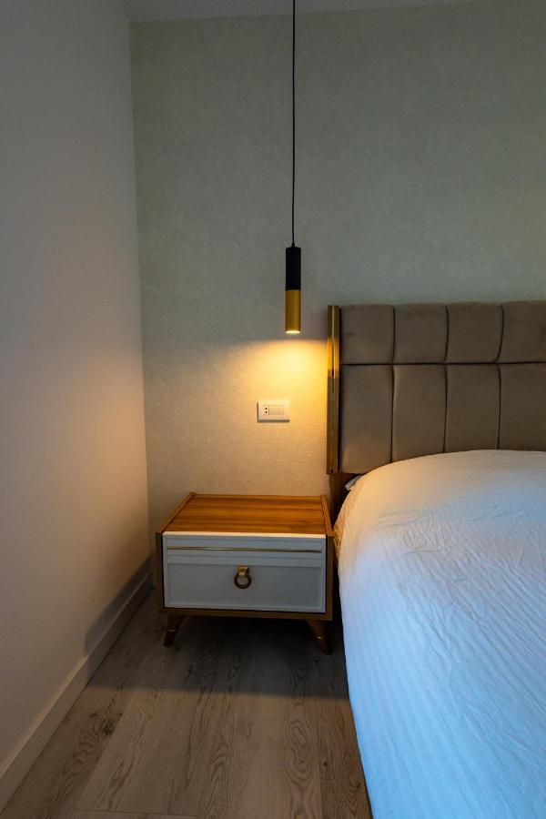 Modern Premium Apartment 1 Tergovistye Kültér fotó
