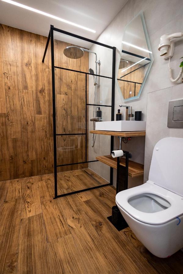 Modern Premium Apartment 1 Tergovistye Kültér fotó