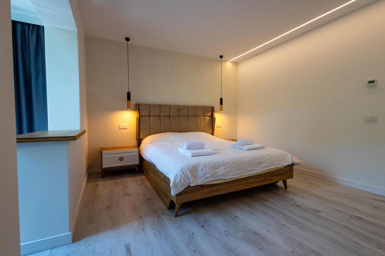 Modern Premium Apartment 1 Tergovistye Kültér fotó
