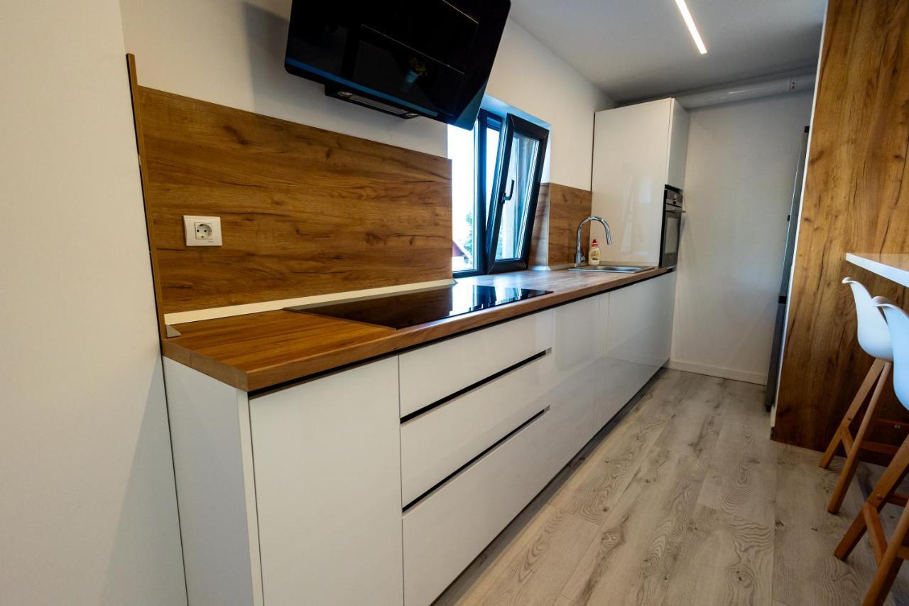 Modern Premium Apartment 1 Tergovistye Kültér fotó